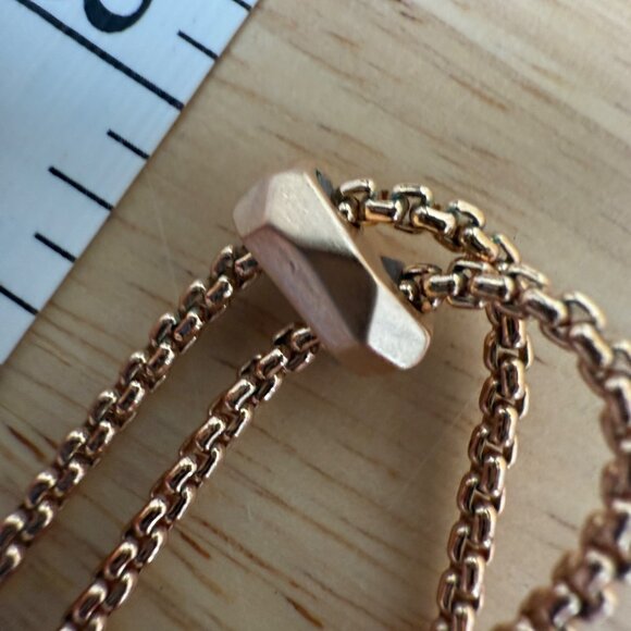 Kendra Scott Staley Arrowhead Pendant Rose Gold Necklace With Crystal Accents - Picture 7 of 13